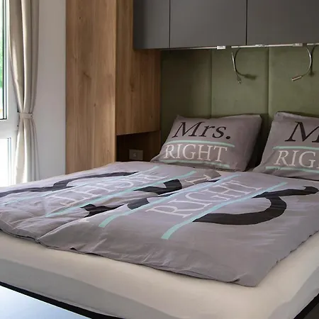 Hisa Uran بيت للعطل كوباريد