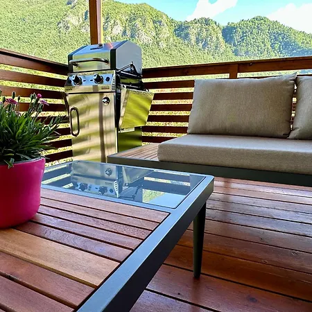 Hisa Uran Holiday home Kobarid