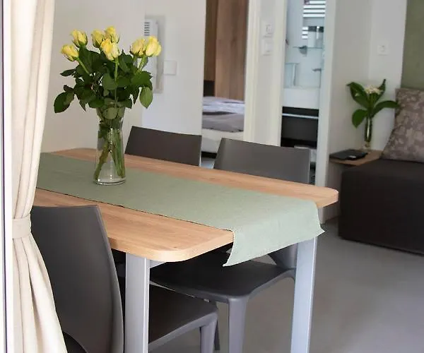 בית נופש Hisa Uran