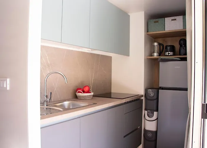 Hisa Uran קובאריד